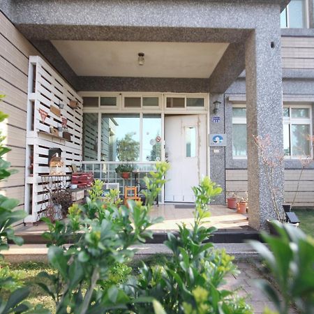 Happy Tree Hostel Jinning Экстерьер фото